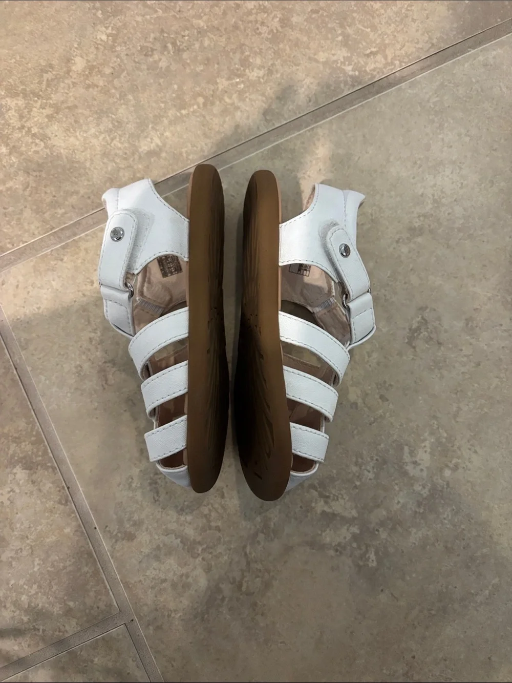 UGG Kids White Leather Strappy Fisherman Sandals